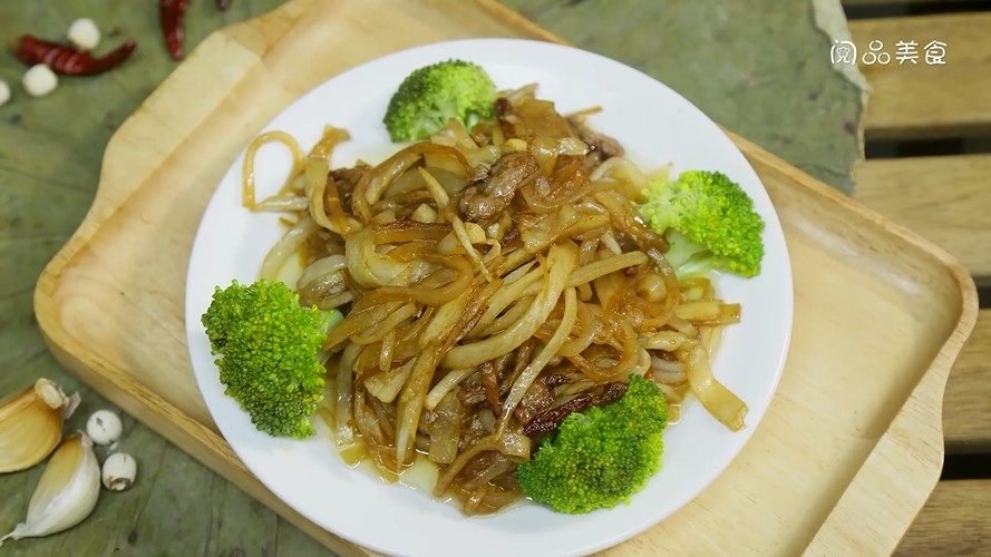 萝卜肉丝炒饼丝