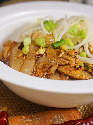 白肉凉面