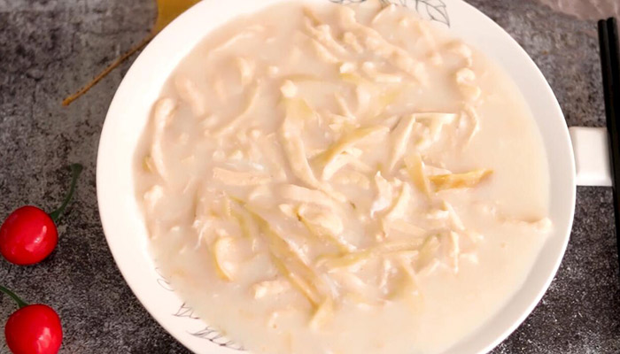 烩两鸡丝