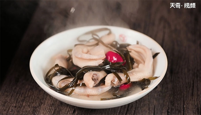 酸萝卜海带丝鸭掌汤